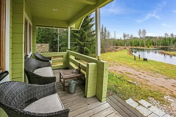 Metsämökki Huoneisto Kelkala