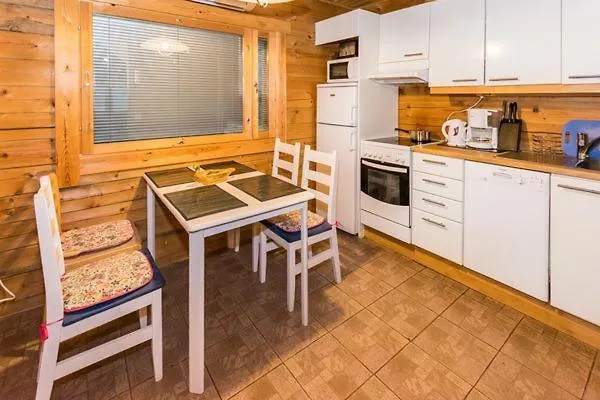 Huoneisto Metsämökki